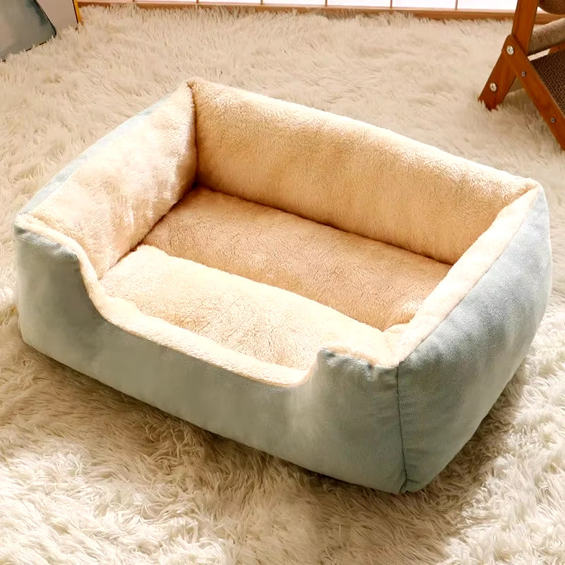 Premium Cat and Dog Bed with Cushions - Winter Accessories for Pets and Cozy Habitat Solutions