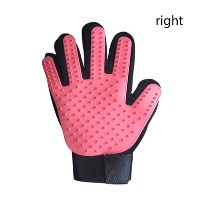 Transform Grooming Time with the Ultimate Pet Grooming Glove - Effortless Deshedding & Soothing Massage for Dogs and Cats