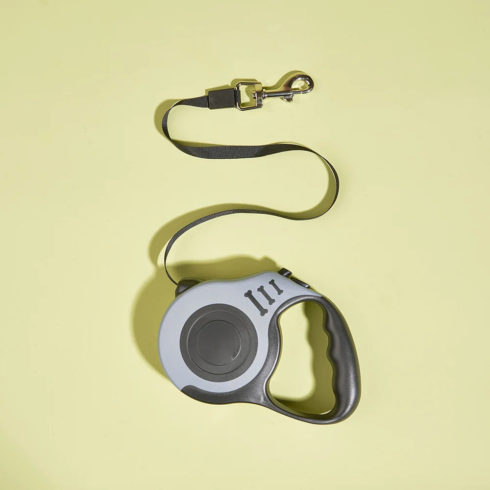 Experience Freedom with the 3M/5M Automatic Retractable Nylon Dog Leash - Perfect for Small Dogs and Cats on Outdoor Adventures